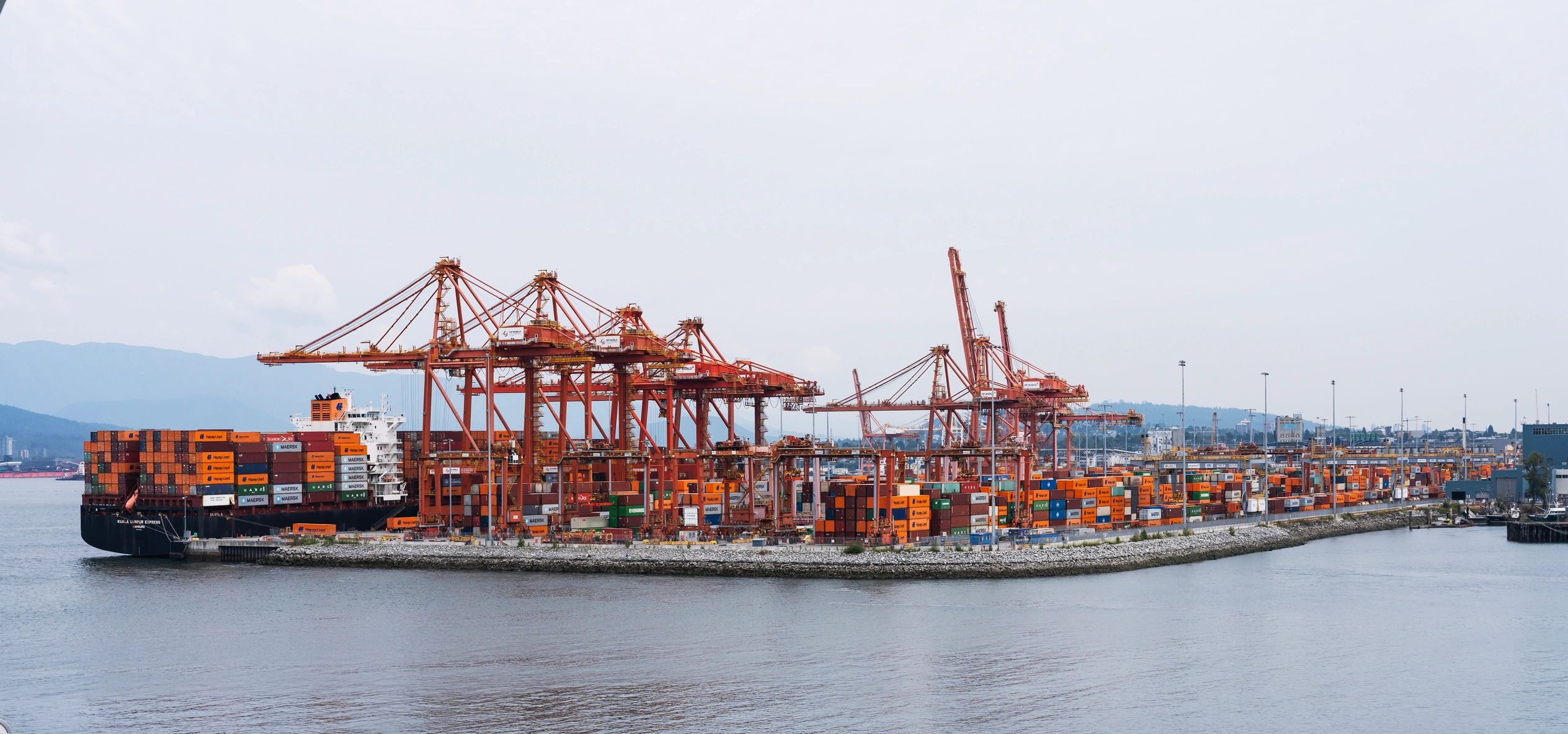 Container port supporting global export operations